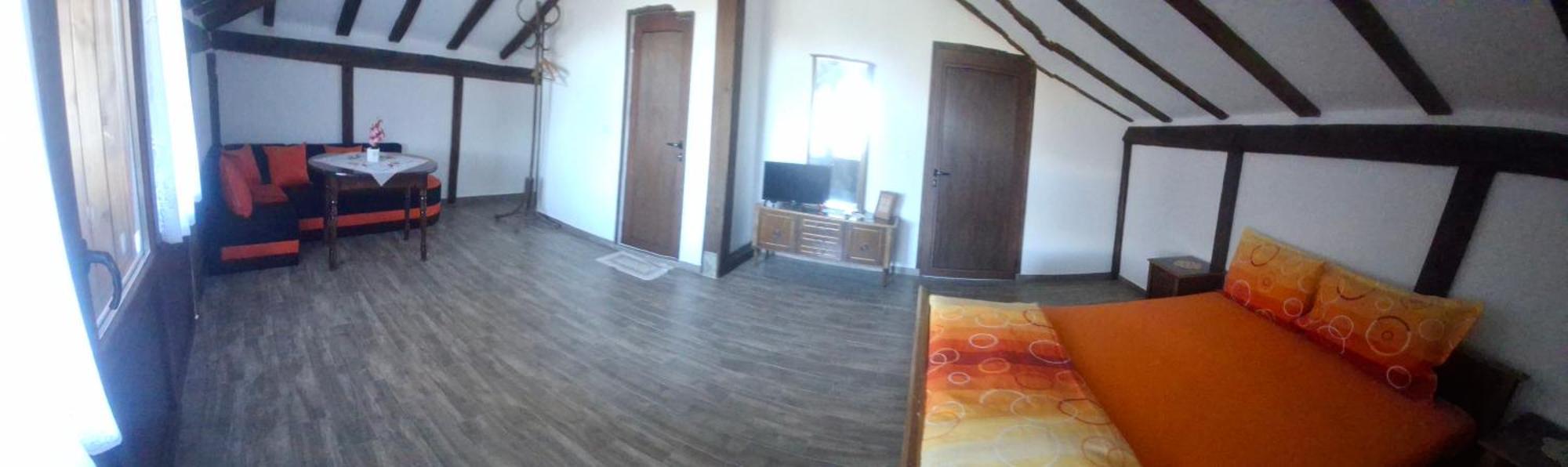 Family Hotel Kalifer Kalofer Εξωτερικό φωτογραφία